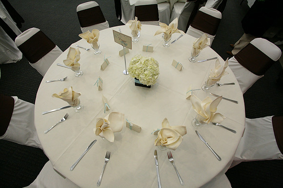 Torrance Cultural Arts Center wedding photos by Jennifer Emery of PBJ Candids