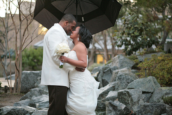 Torrance Cultural Arts Center wedding photos by Jennifer Emery of PBJ Candids